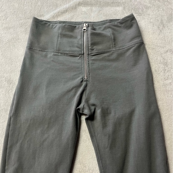 Freddy WR.UP Sage Green Zip Up Leggings - Picture 7 of 15